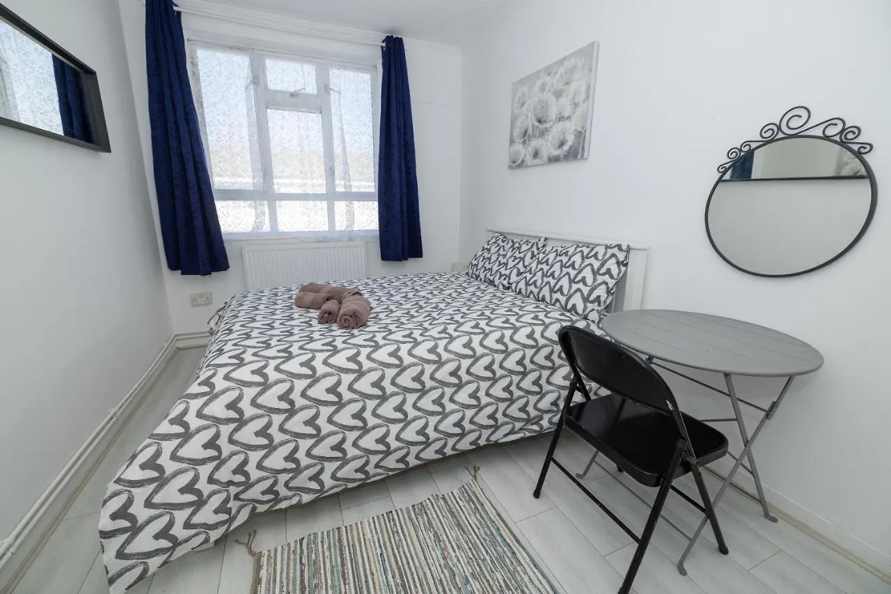 Nice Rooms Near Shoreditch London Homestay