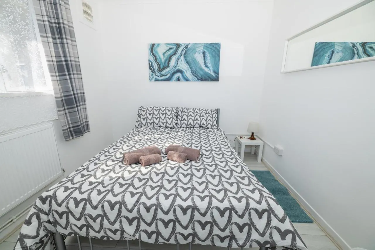 Nice Rooms Near Shoreditch London 0*,  United Kingdom