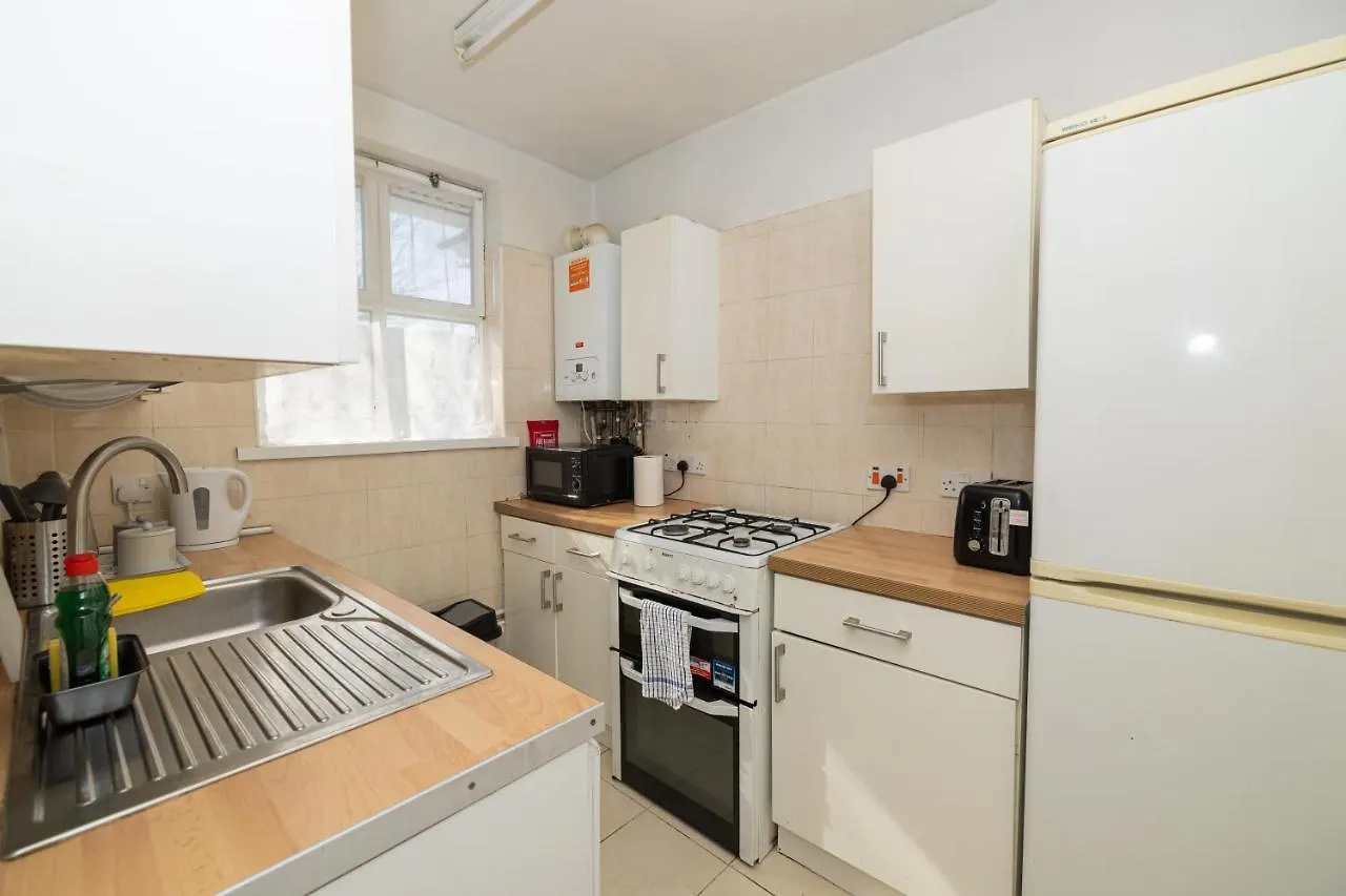 Nice Rooms Near Shoreditch London Homestay
